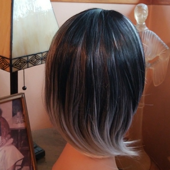 "OMBRE GREY BOB"!!!💕💕 - Picture 4 of 4